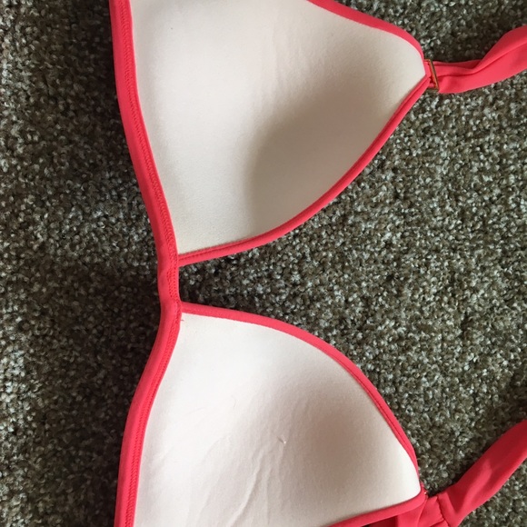 Bathing suit - Picture 3 of 4